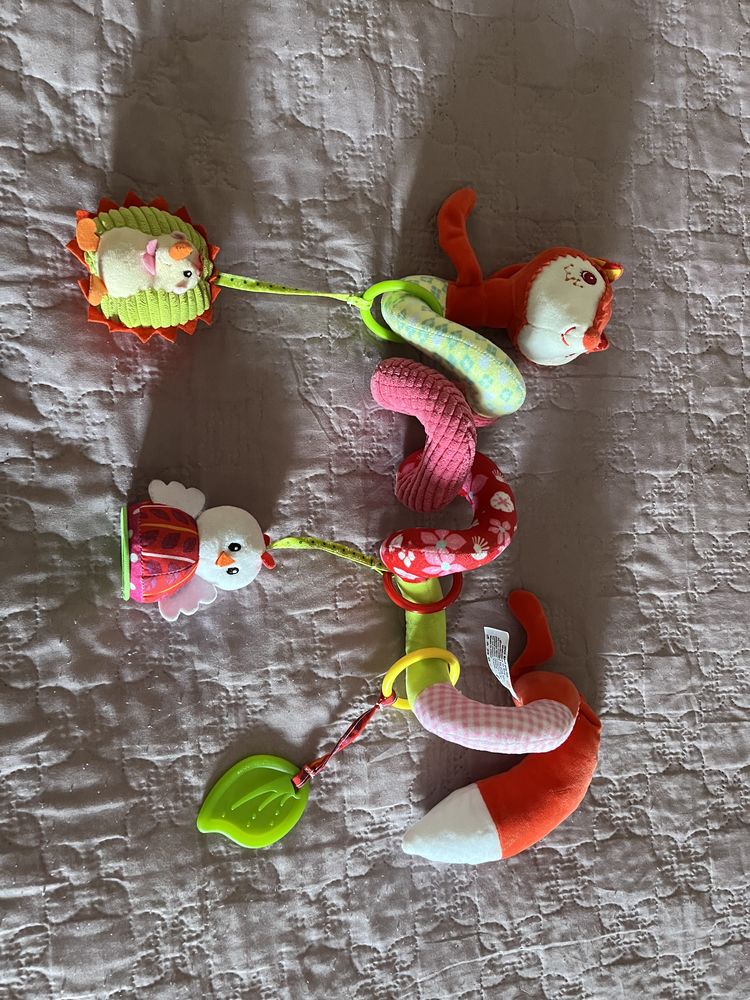 Jouet spirale pour lit b�b� ou poussette 15 Decize (58)