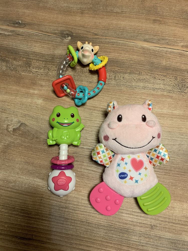 Lot de 3 jouets b�b� 5 Saleilles (66)