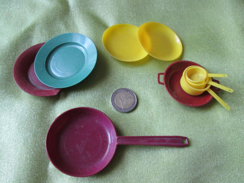 Jouets miniatures anciens dinette 10 Goussainville (95)
