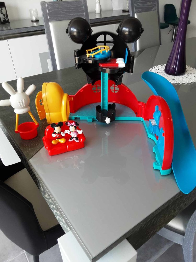 Jouets 20 May-en-Multien (77)