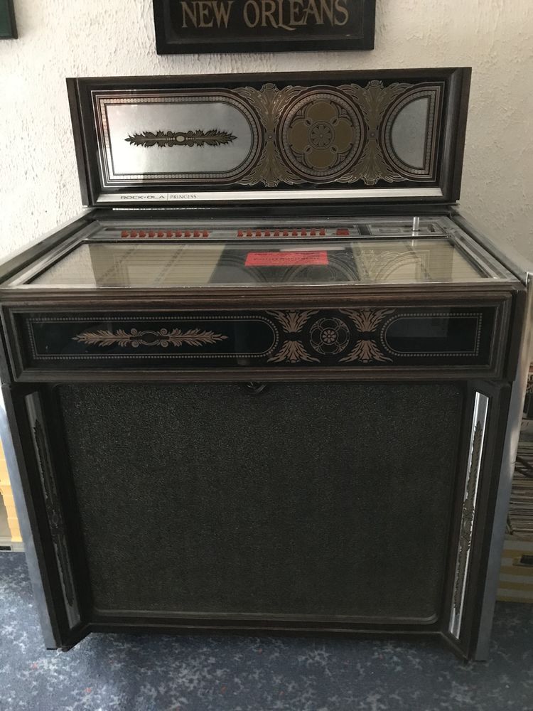 Jukebox 0 Saint-Pierre-sur-Orthe (53)