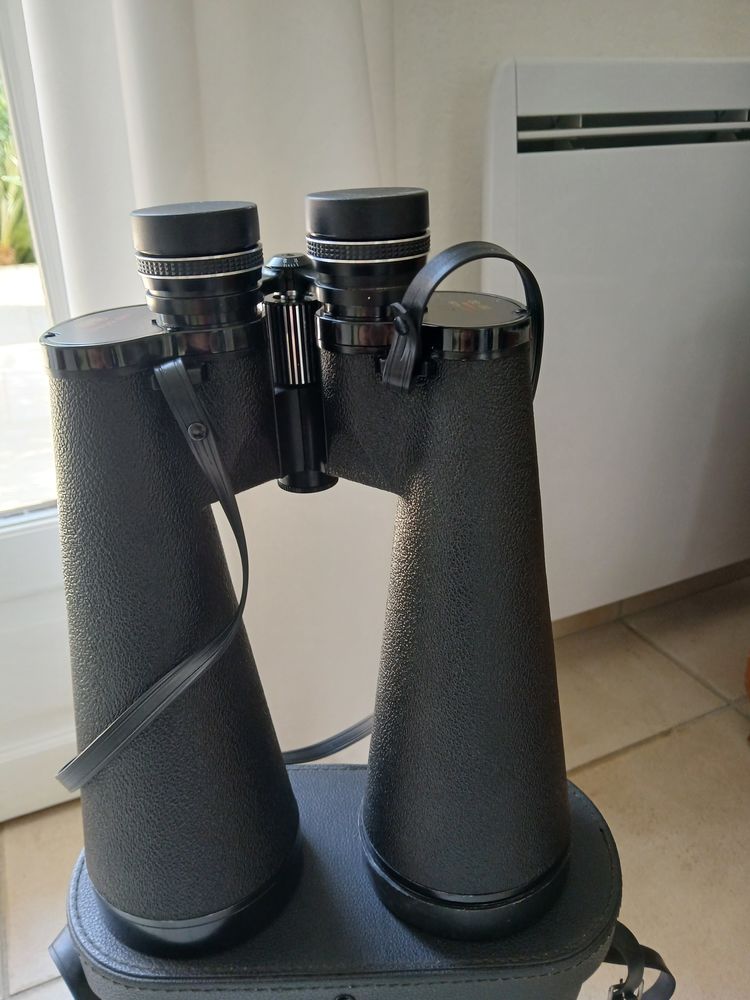 JUMELLES 79 Saint-Rapha�l (83)