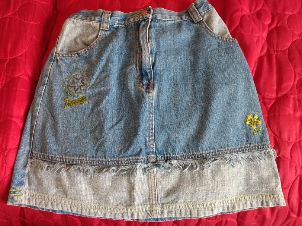 Jupe BARBIE en jean 15 Saint-Maximin-la-Sainte-Baume (83)