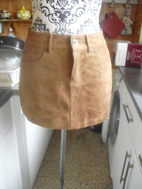 JUPE courte cognac NEUVE imitation peau taille S 17 Lyon 5 (69)