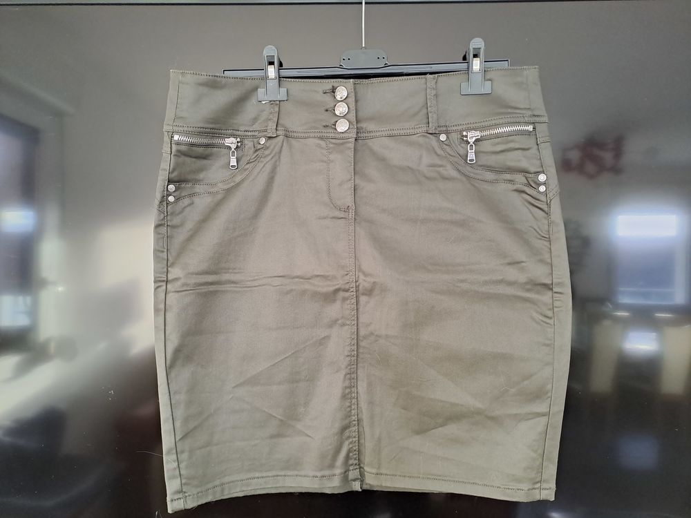 Jupe courte enduite marron -  Br�al  - Taille 44 6 Ann�ullin (59)