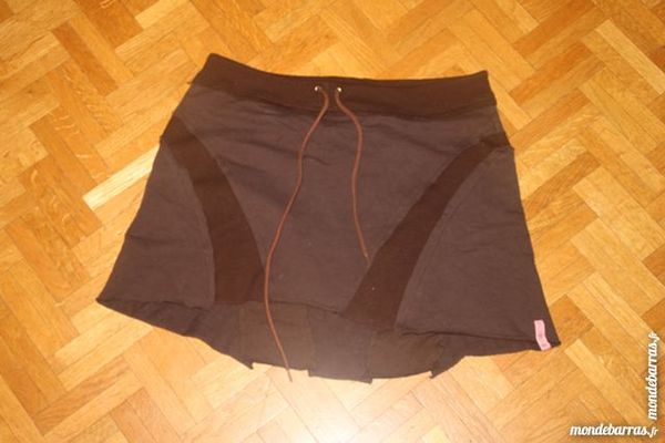 Jupe courte marron (V12) 2 Tours (37)