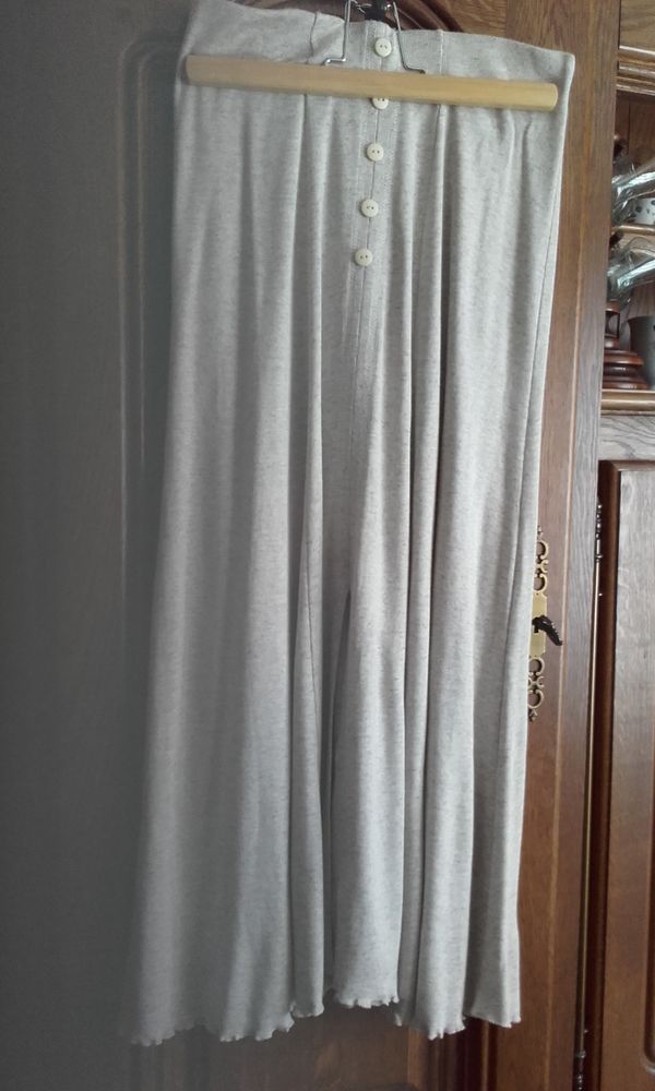 Jupe d'�t� �cru 4 �tampes (91)