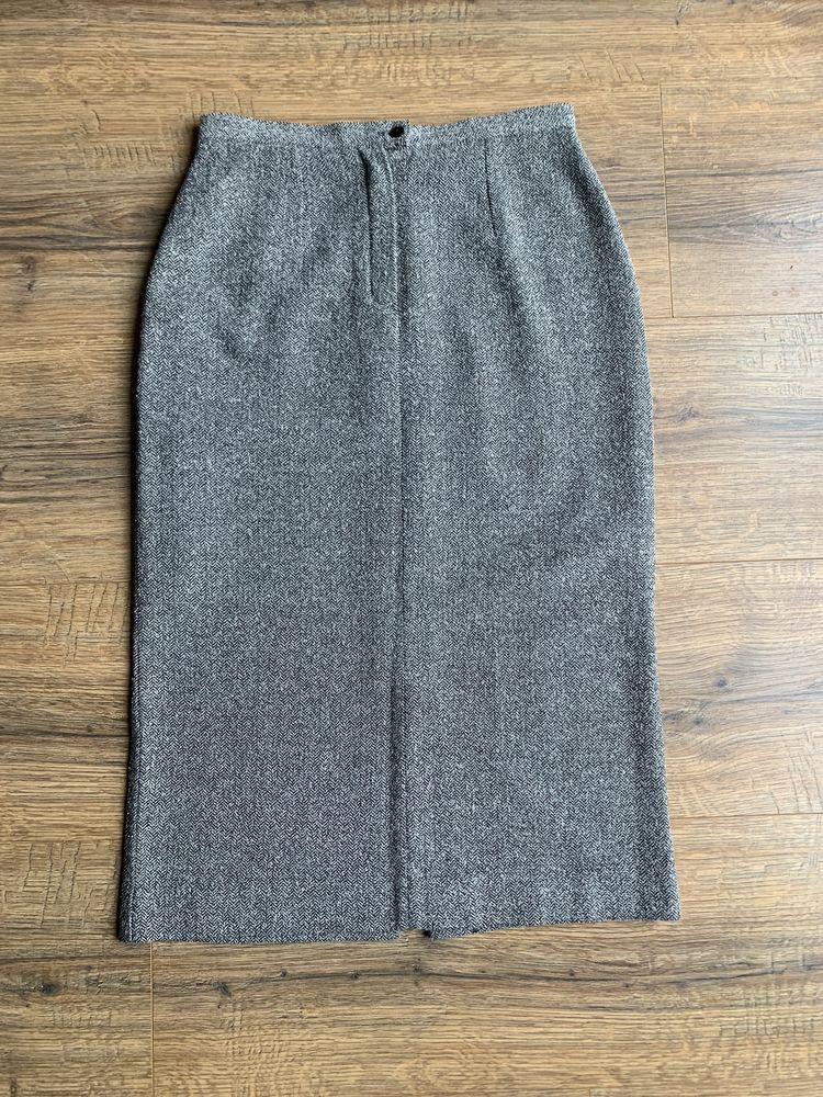 Jupe femme     Laura Cl�ment collection    6 Saleilles (66)