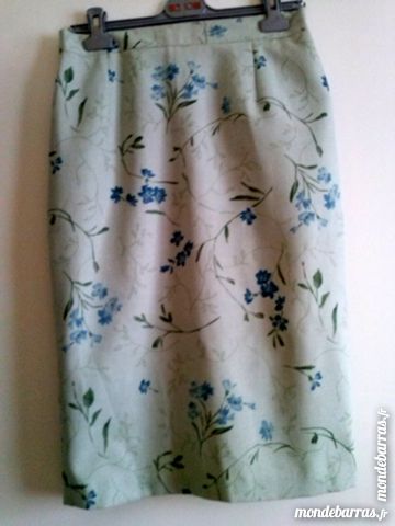 Jupe � fleurs 3 Le Plessis-Bouchard (95)