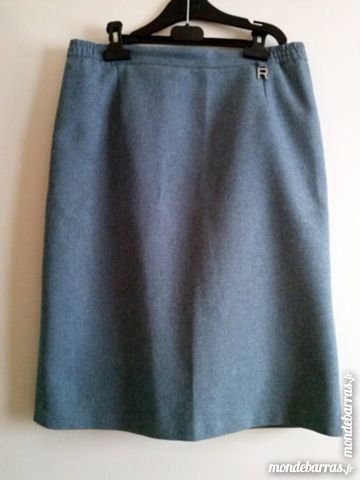 Jupe grise 3 Le Plessis-Bouchard (95)