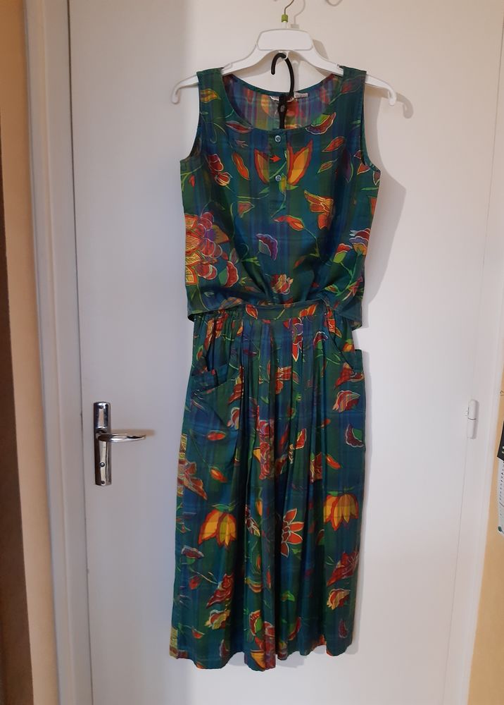 Jupe Longue & D�bardeur Orange et Vert ISWAR. 20 Le Vernois (39)