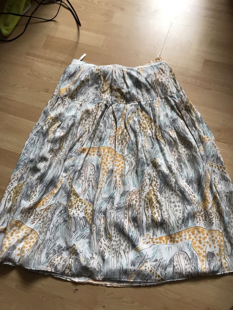 jupe longue  GIRAFE  taille 42 10 Saint-Genis-Laval (69)