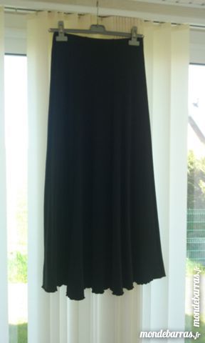 JUPE LONGUE NOIRE 20 �lancourt (78)