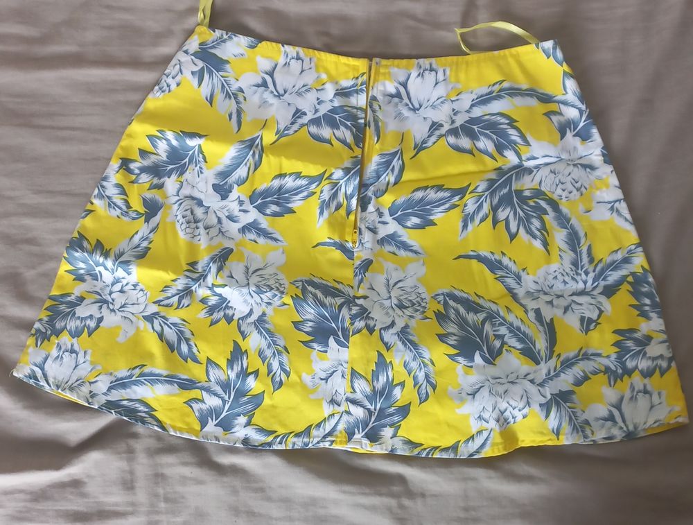 Jupe � motif 5 Pointe-�-Pitre (97)