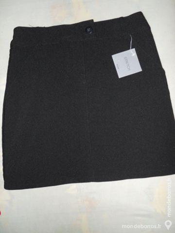Jupe noire KIABI WOMAN  T 36, neuve 8 Rennes (35)