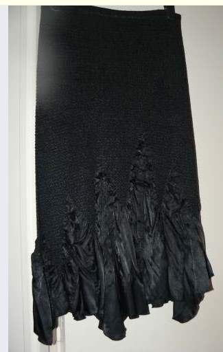 Jupe noire � volants (Sp�ciale f�tes) 8 Neuilly-sur-Seine (92)