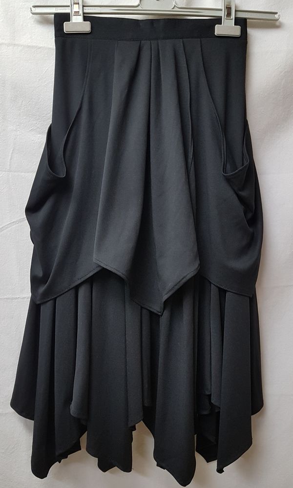 Jupe noire 15 Marignane (13)