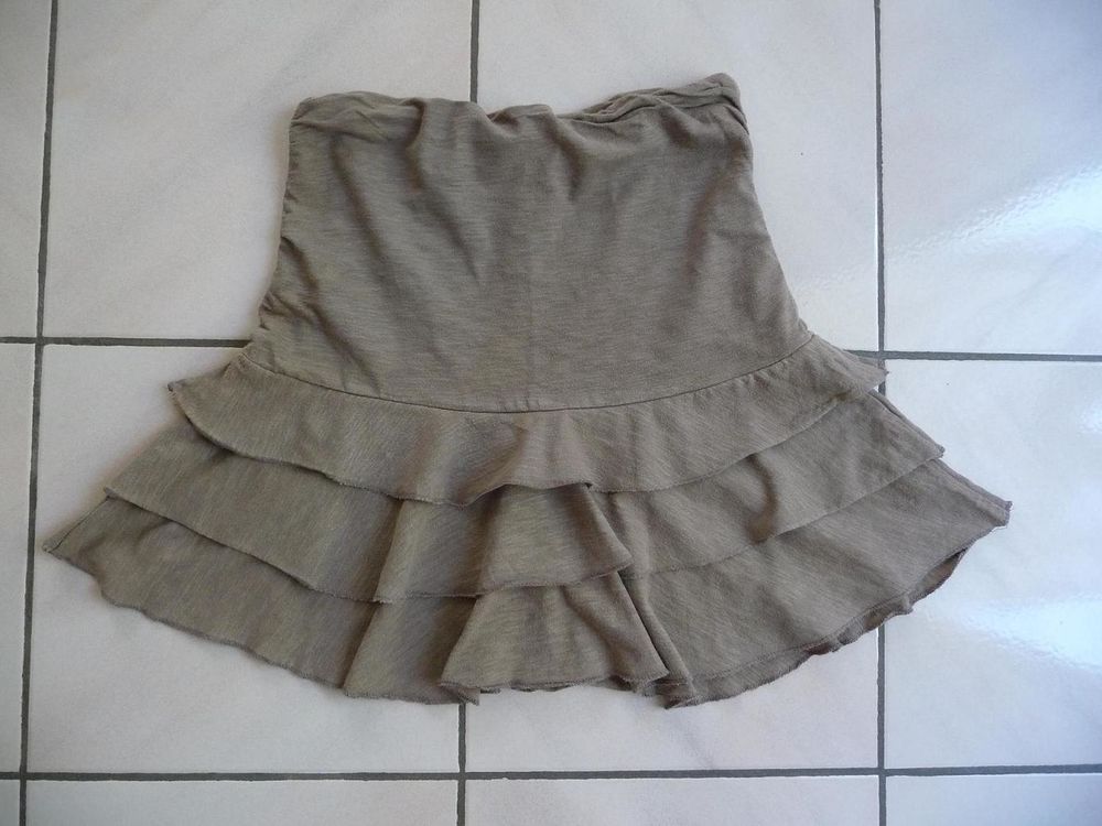 Jupe � volants marque JENNYFER taille M 10 Celles-sur-Belle (79)