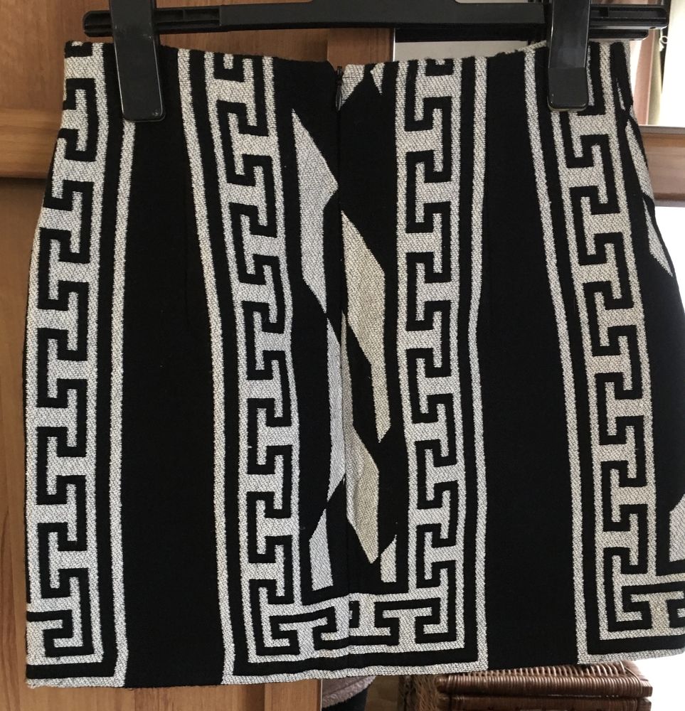 jupe 25 Saint-Ouen (93)