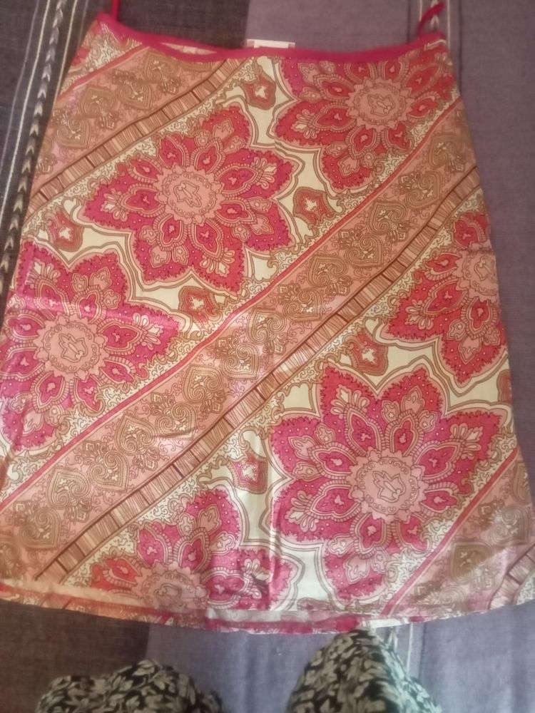 jupe d'�t� 5 Paris 20 (75)