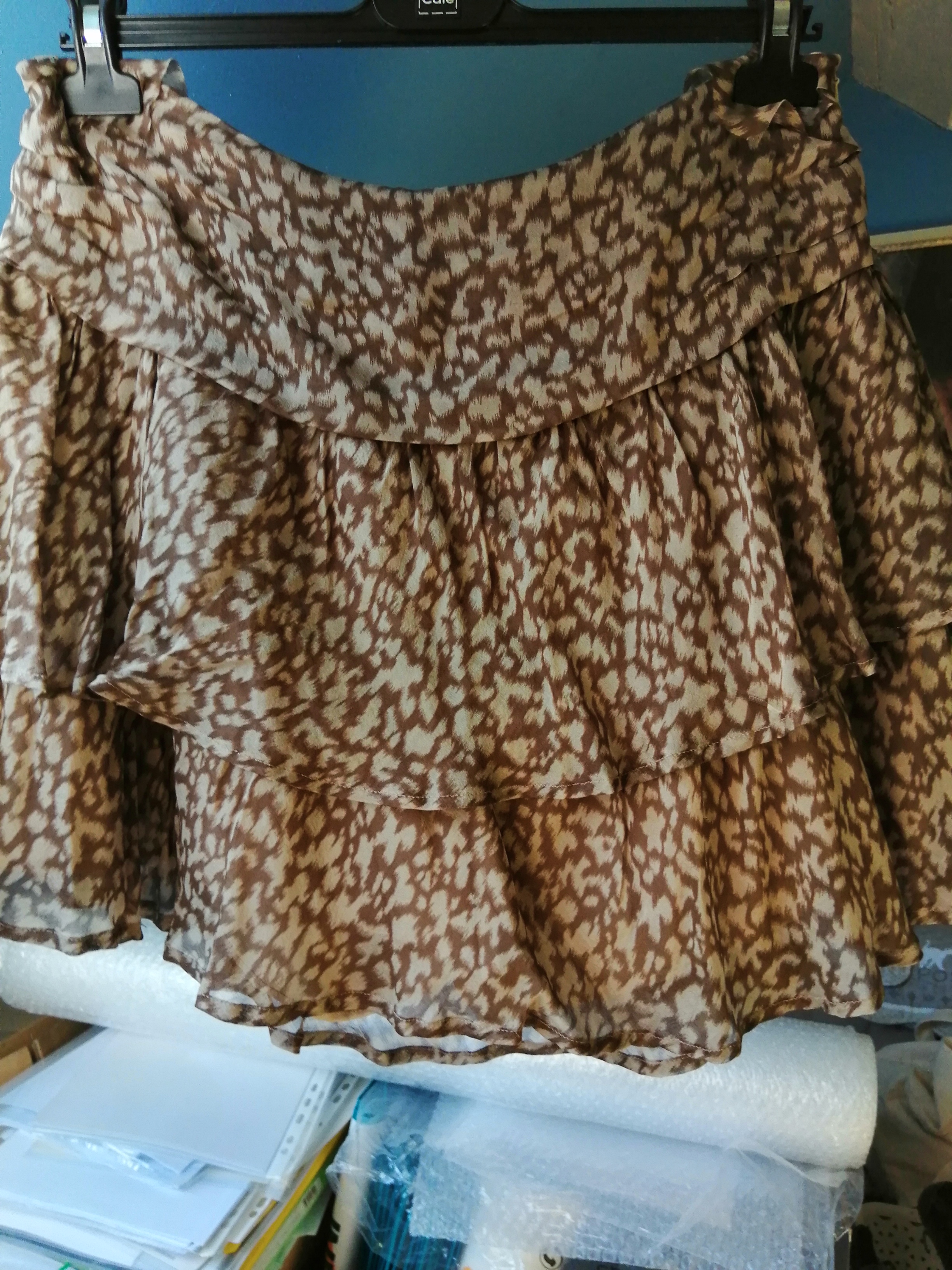 2 JUPES COURTES IKKS A VOLANTS DEMI-SAISON 44 50 Monchy-au-Bois (62)