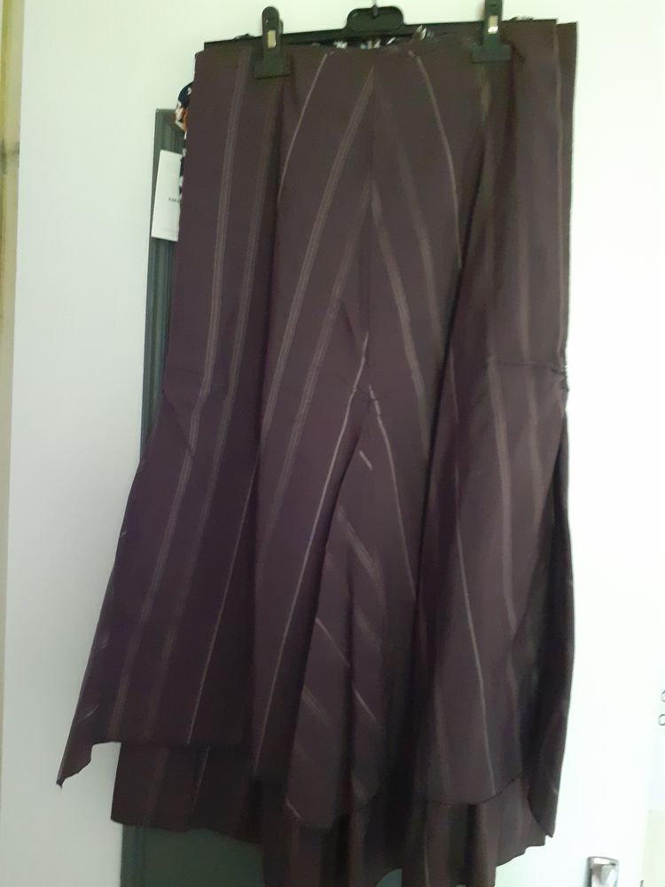 Lot de jupes, bon �tat 10 Auzon (43)