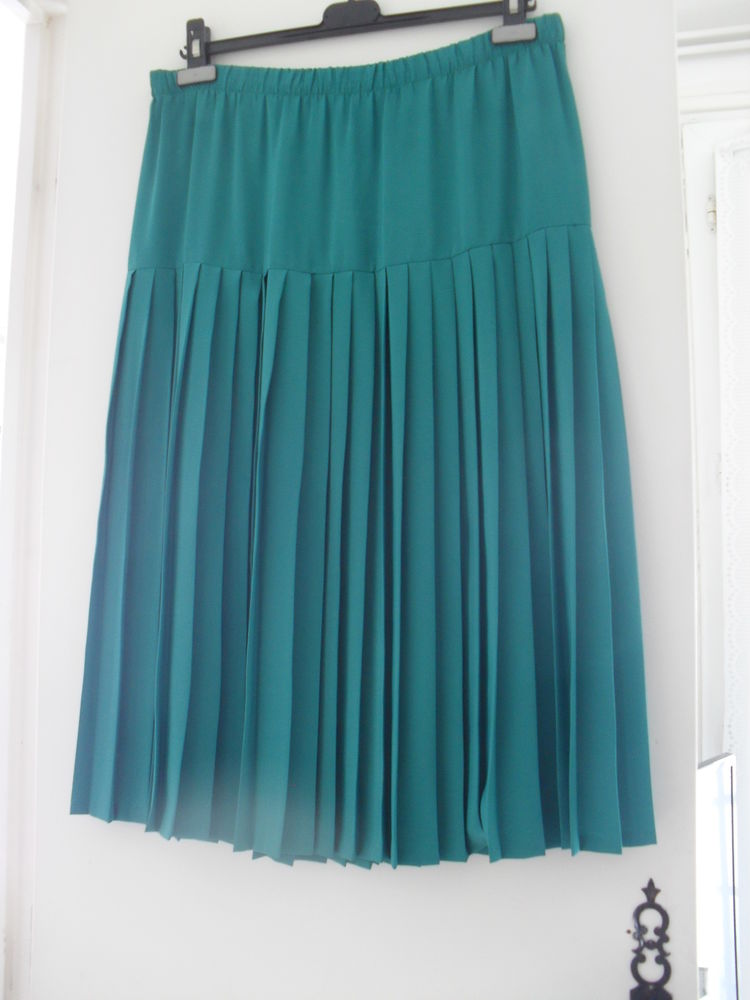Jupes pliss�e polyester 0 Marseille 7 (13)