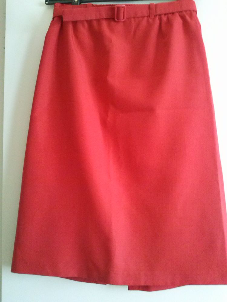 Lot de 7 jupes 3 Le Plessis-Bouchard (95)