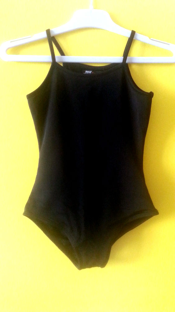 JUSTAUCORPS � BRETELLE GYMNASTIQUE 8 ANS 5 Aubervilliers (93)