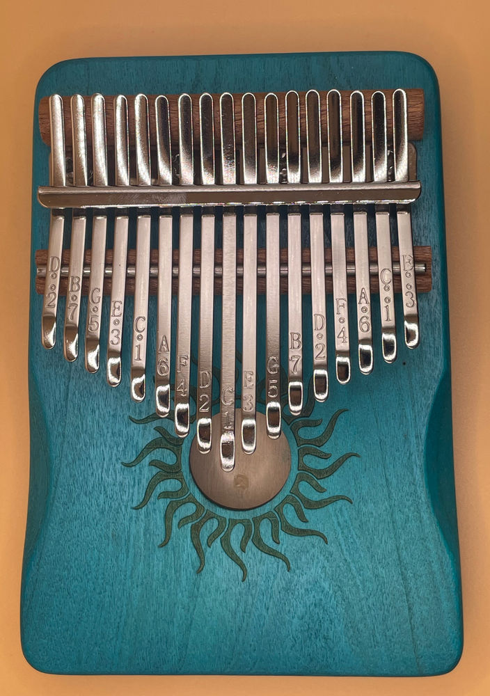 Kalimba en bois d'�rable NEUF dans emballage d'origine 19 Lattes (34)