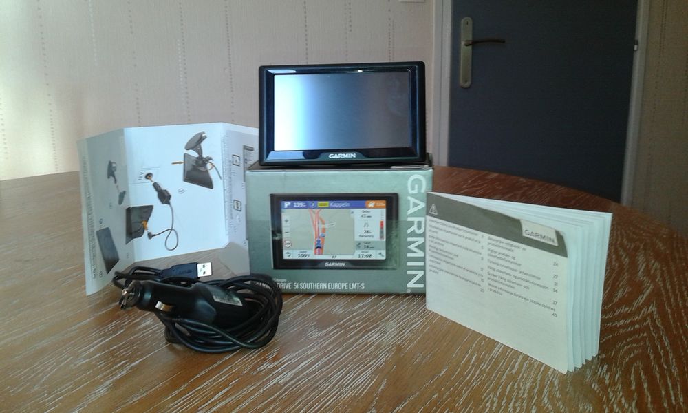 GPS B 200 KAPPELN
GARMEN51 DRIVE SOUTERN EUROPE LMT-S 100 Saint-Orens-de-Gameville (31)