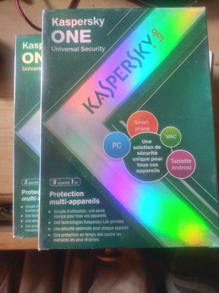 Kaspersky anti-virus 5 PC 1an 50 Autun (71)