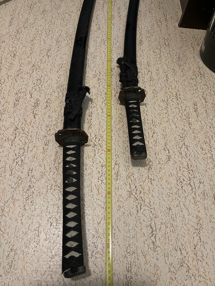 Katanas de d�coration 100 P�rigueux (24)