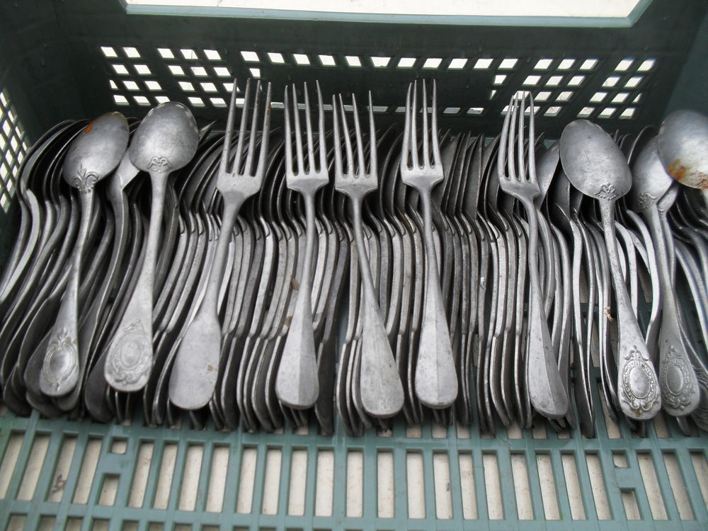 8 kilos de cuilliere en etain 100 Plaisance (12)