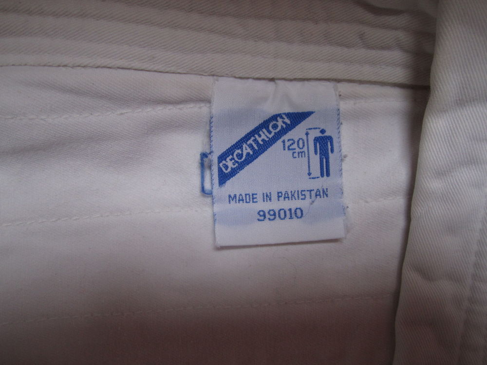 - kimono blanc enfant 120 cm D�cathon 15 M�rignies (59)