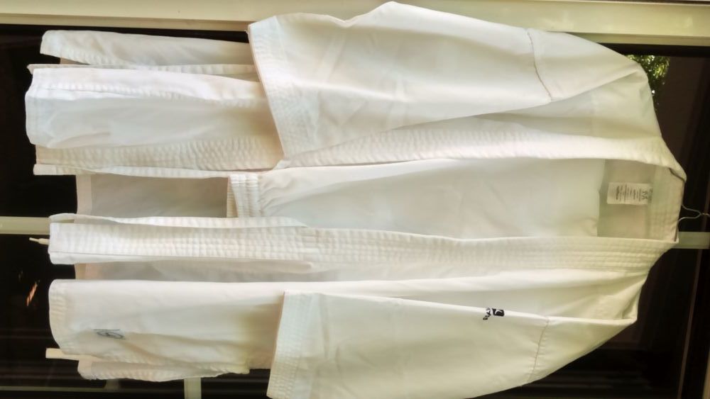 KIMONO. 15 Montauban (82)