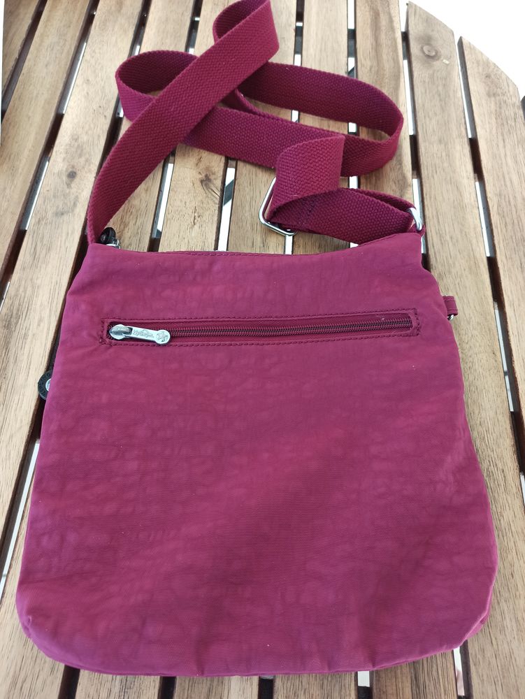 sac kipling 15 Bourget-en-Huile (73)