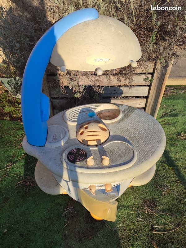 Kitchenette / petite cuisine enfant Smoby 16 M�con (71)