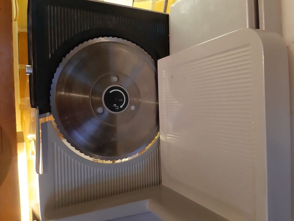 krups trancheuse 35 Cucuron (84)