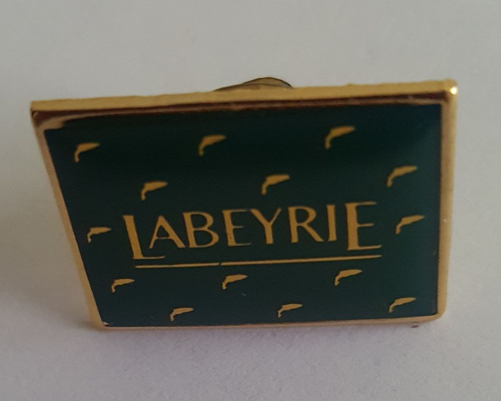 Pin's LABEYRIE 1 Aulnay-sous-Bois (93)
