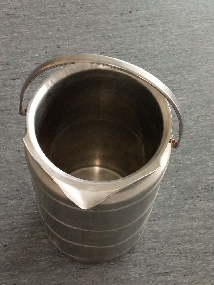 Pot � lait inox 40 Strasbourg (67)