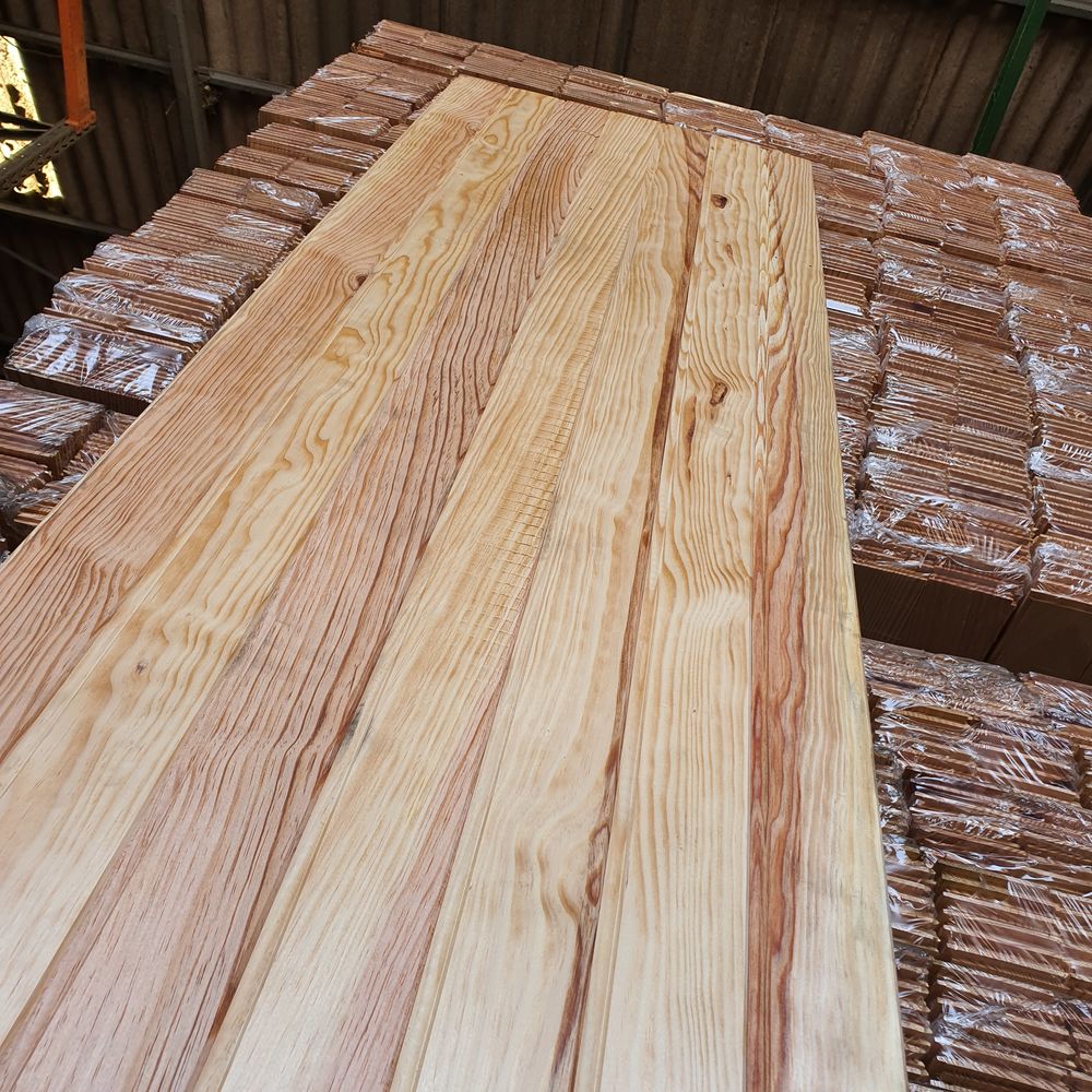 LAMBRIS Pin des Landes Mouchet� 6.8 Saint-Porquier (82)