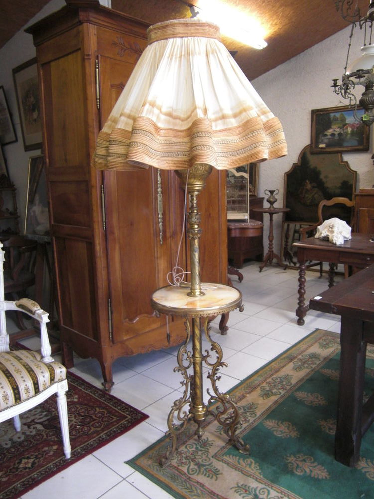 Lampadaire ancien 270 Ch�teau-l'�v�que (24)