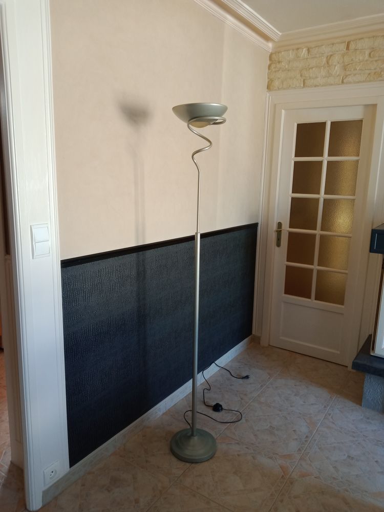 Lampadaire gris clair m�tallis� 10 Tours (37)