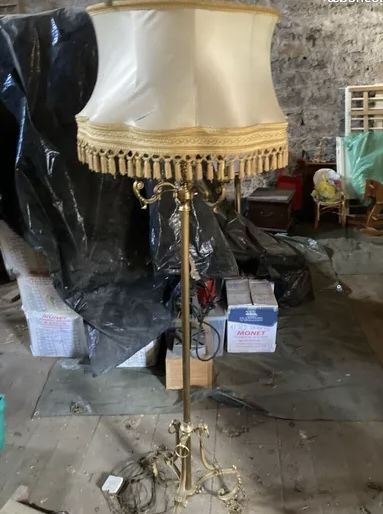 lampadaire en laiton 100 Saint-Romain-au-Mont-d'Or (69)