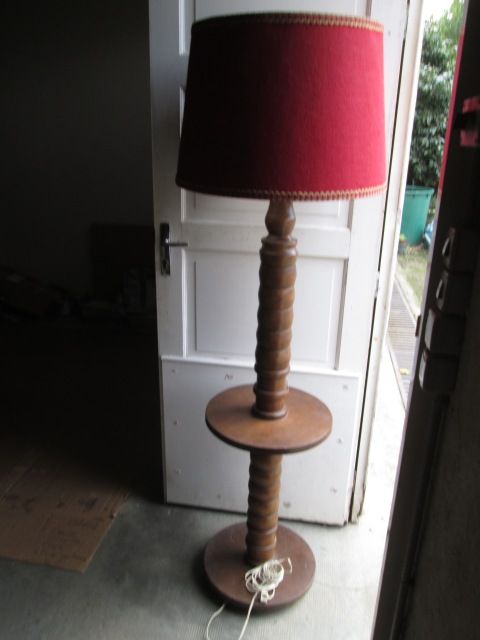 Lampadaire et pied en bois tourn� style ancien 175 cm 25 Castres (81)