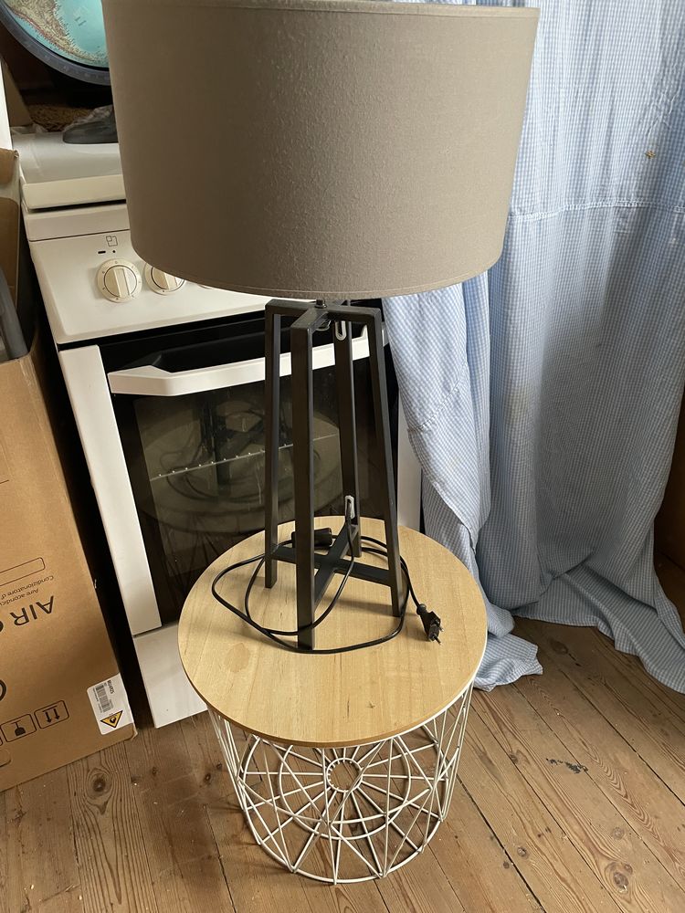 Lampadaire + socle 10 Aubencheul-aux-Bois (02)