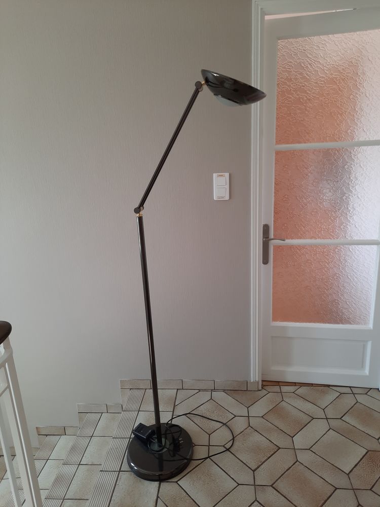 Lampadaire � variateur d'intensit� 10 Clermont-Ferrand (63)