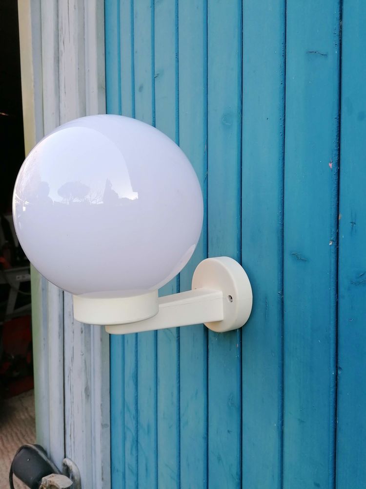 lampadaires d'ext�rieur 10 Montesquieu-des-Alb�res (66)