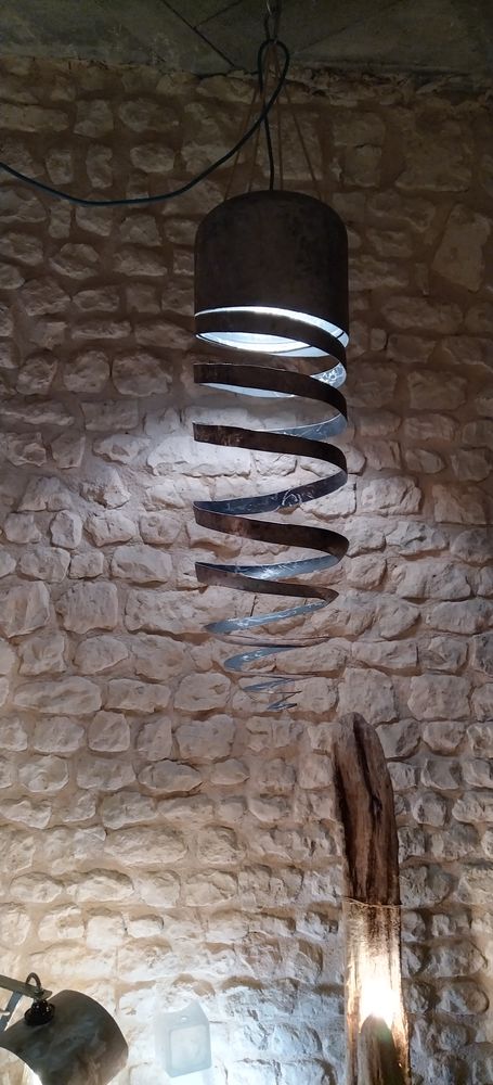 Lampe en acier suspension 200 Saintes (17)